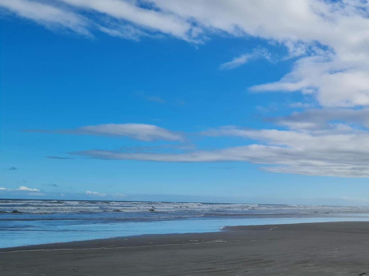 Ap Padrao Pe Na Areia Centro Top Mongaguá Exterior foto